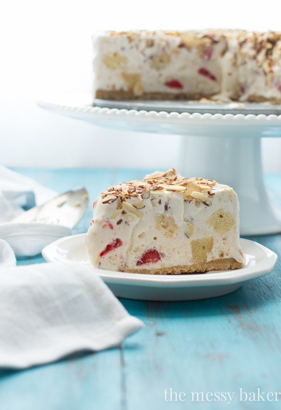 Strawberry Shortcake Ice Cream Pie | www.themessybakerblog.com