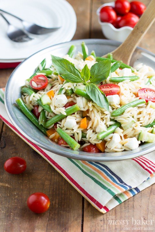 Summer Orzo Pasta | www.themessybakerblog.com