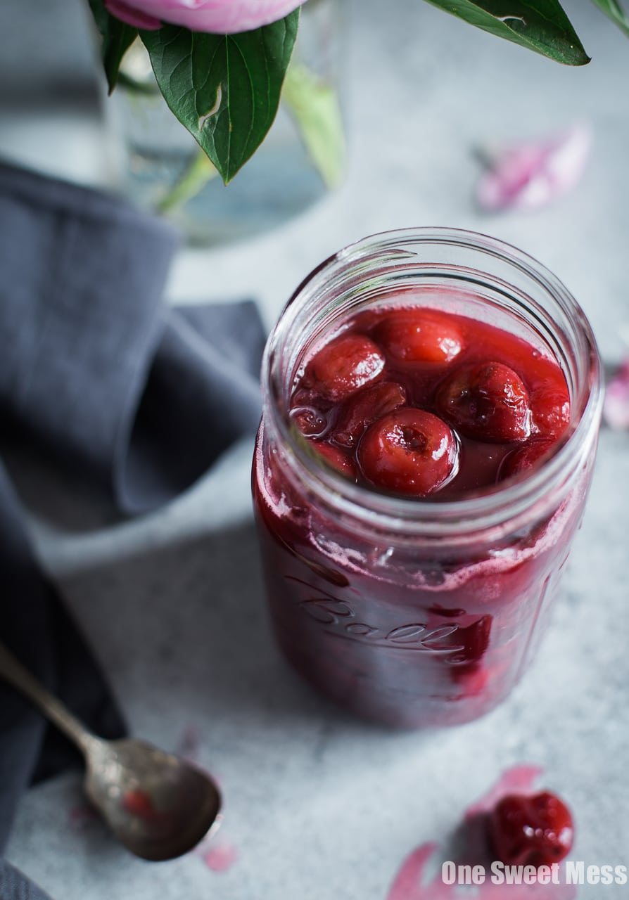 Vanilla Bean Bourbon Cherry Pie Filling