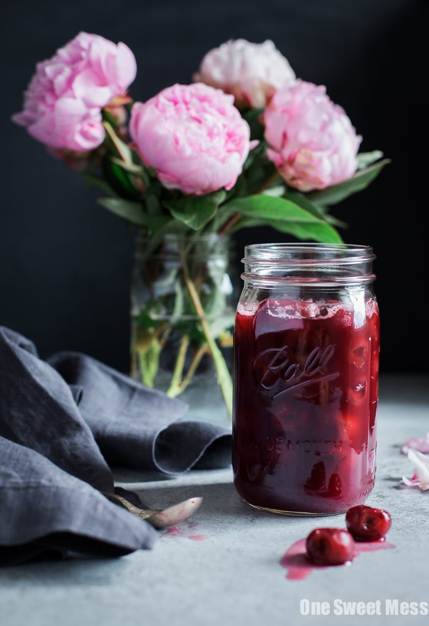 Vanilla Bean Bourbon Cherry Pie Filling