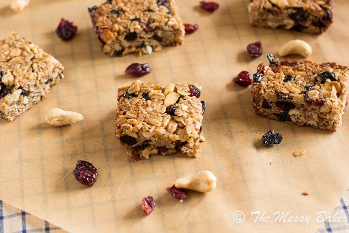 Very Berry Chewy Granola Bars | www.themessybakerblog.com -7192