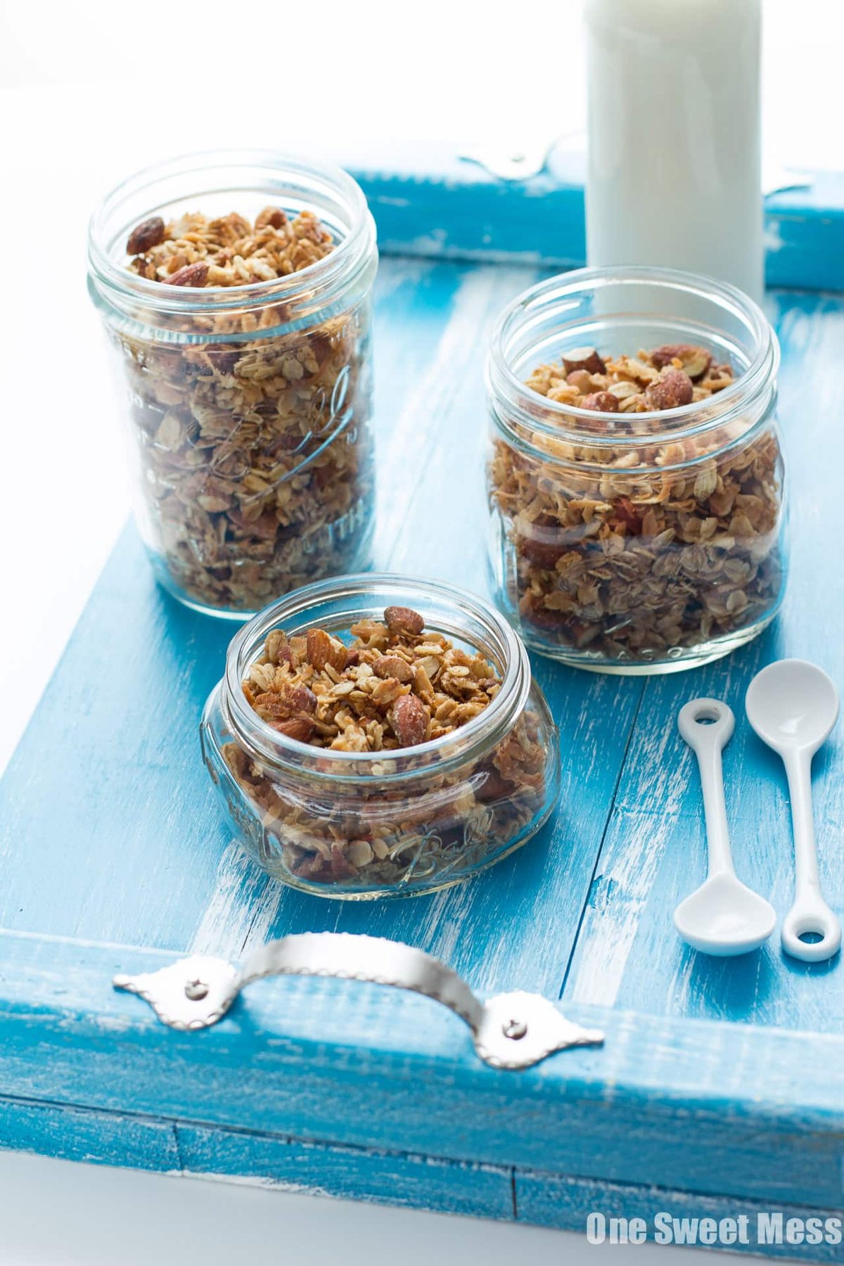 Very Vanilla Almond Granola