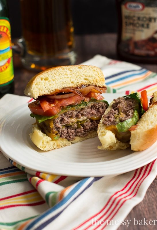 Jalapeño Popper Stuffed Bacon Burgers