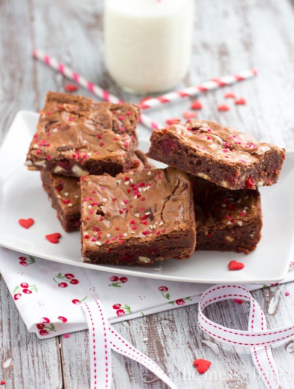 White Chocolate Cherry Brownies | themessybakerblog.com