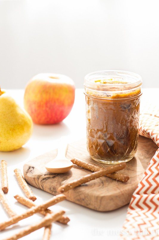 White Chocolate Pumpkin Almond Butter | www.themessybakerblog.com