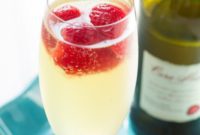 Zesty Strawberry Limoncello Fizz