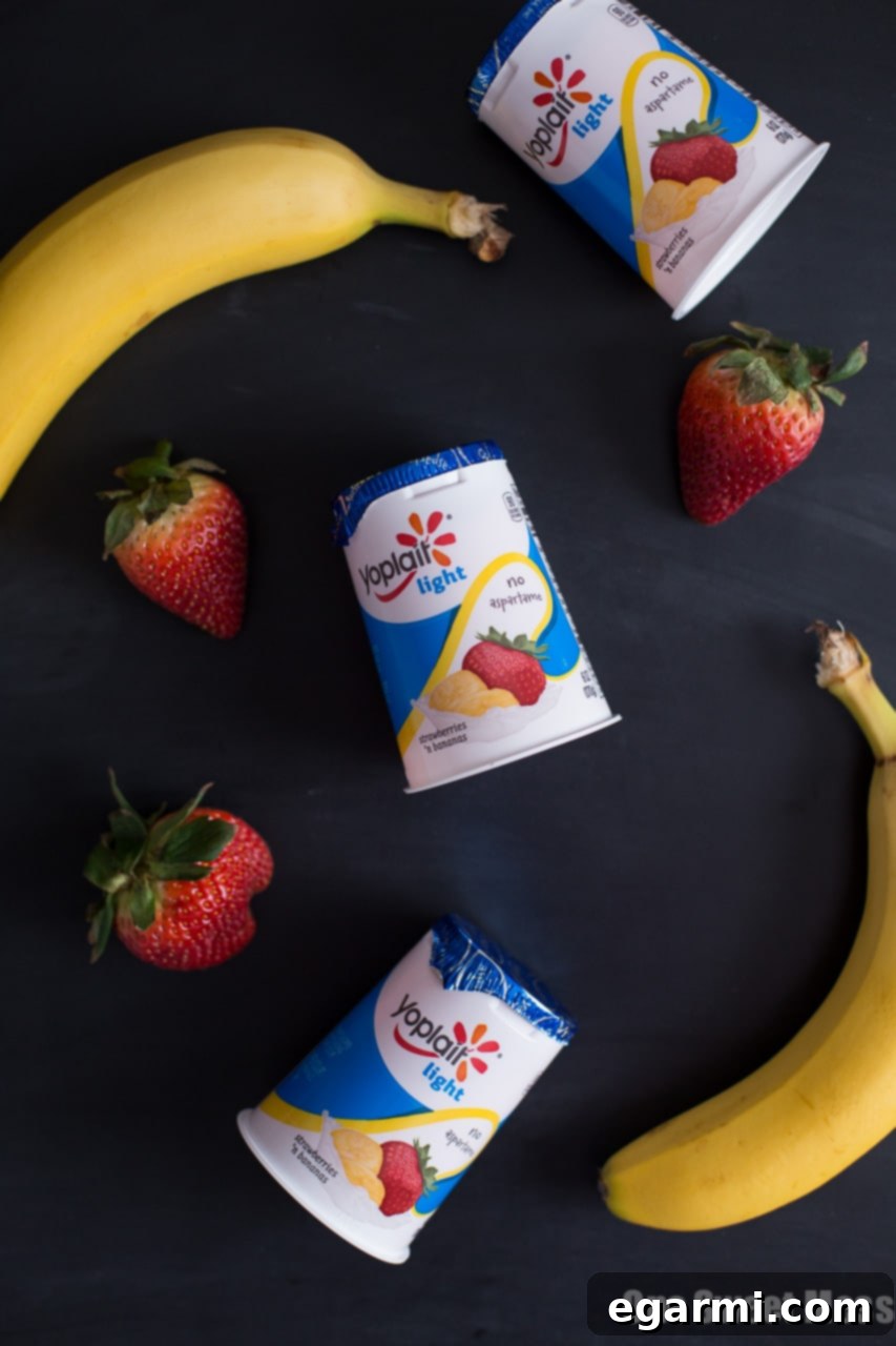 Thick and creamy Strawberry Banana Blender Pudding in a glass