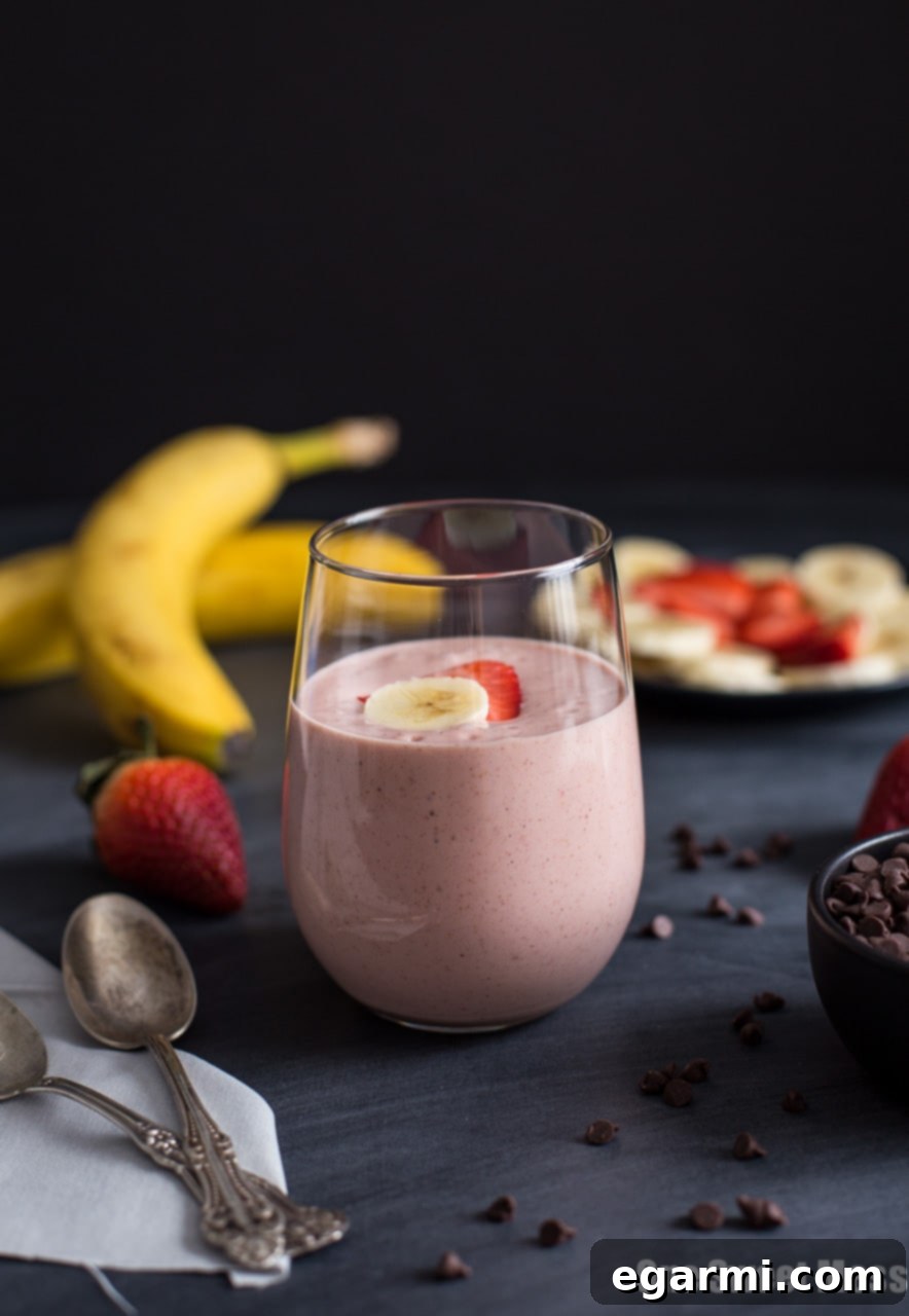 High-protein Strawberry Banana Blender Pudding with almond butter