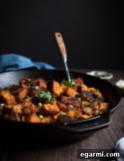 Spicy Roasted Poblano Chorizo Cornbread Stuffing 7 img 11222 6