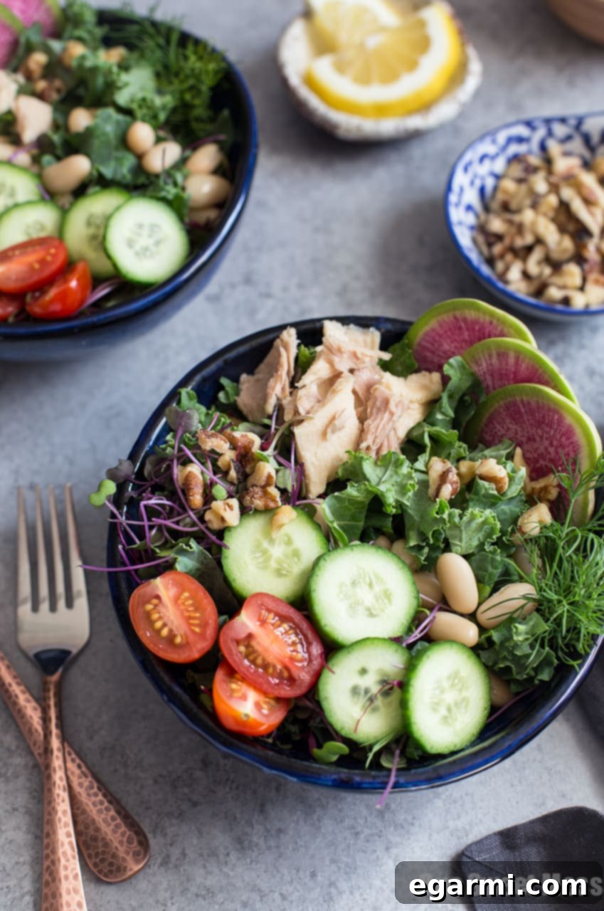 Kale, White Bean and Tuna Salad with Lemon Vinaigrette
