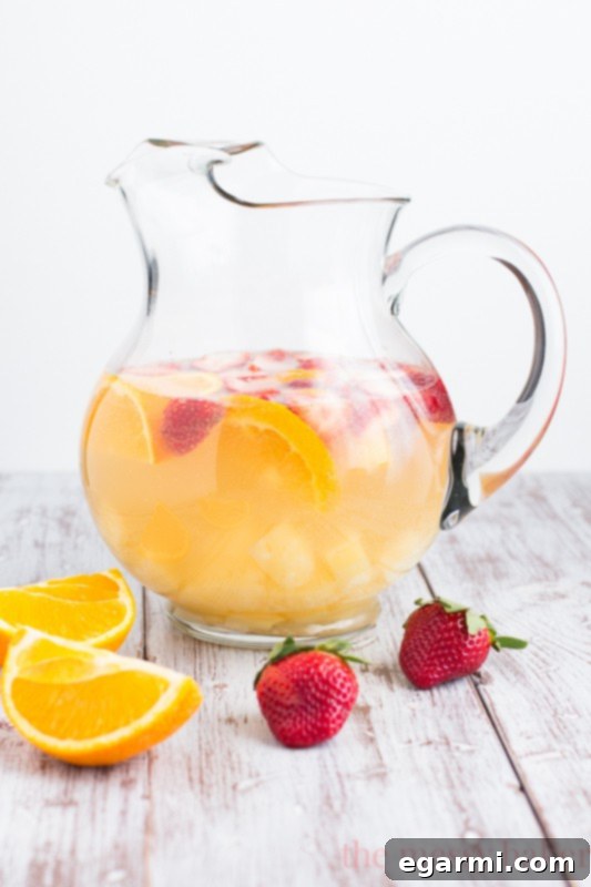 Easy Pineapple Sangria Recipe Ingredients