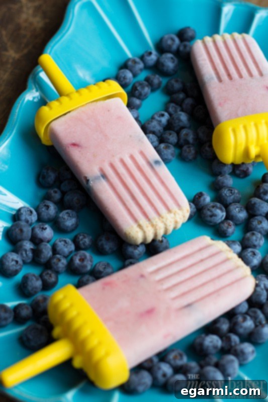 Homemade Strawberry-Banana Smoothie Popsicles Recipe