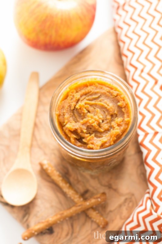 Pumpkin Spice White Chocolate Almond Butter 2 White Chocolate Pumpkin Almond Butter | The Ultimate Fall Spread