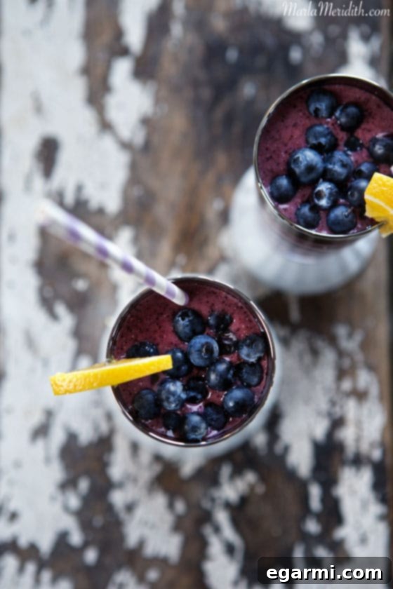 Vibrant Blueberry Beauty Smoothie
