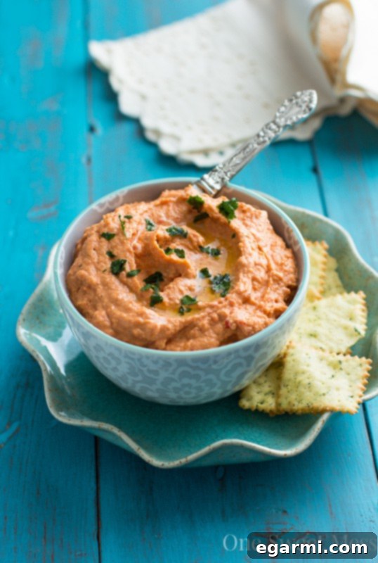 Roasted Red Pepper and Sundried Tomato Hummus 5 Freshly blended Sun-Dried Tomato and Roasted Red Pepper Hummus in a food processor