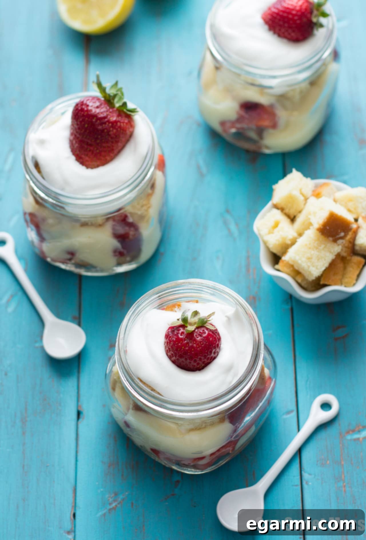 Simple No-Bake Strawberry Trifle 5 No-Bake Strawberry Shortcake Trifle
