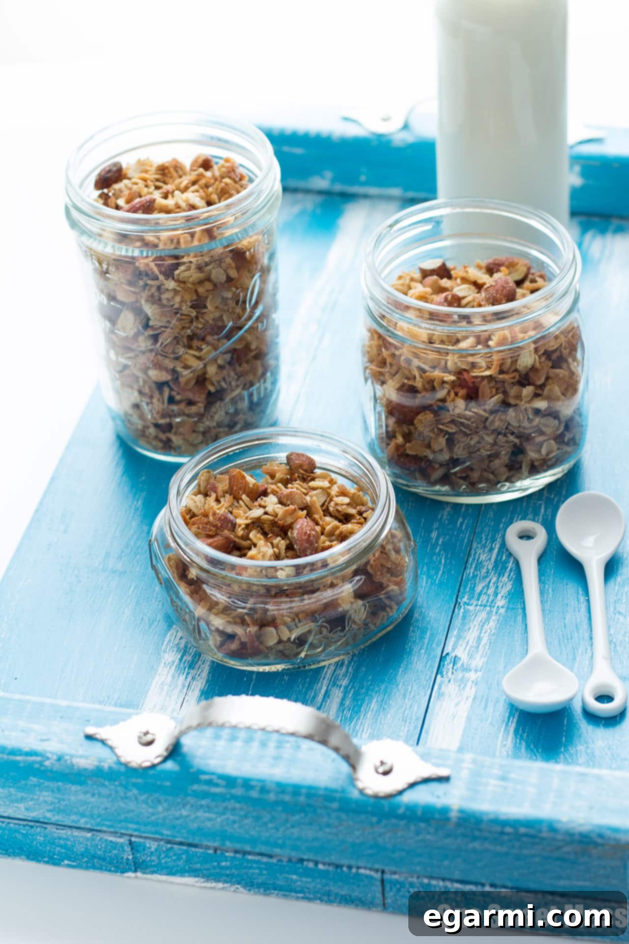 Serving Very Vanilla Almond Granola with Yogurt and Peaches